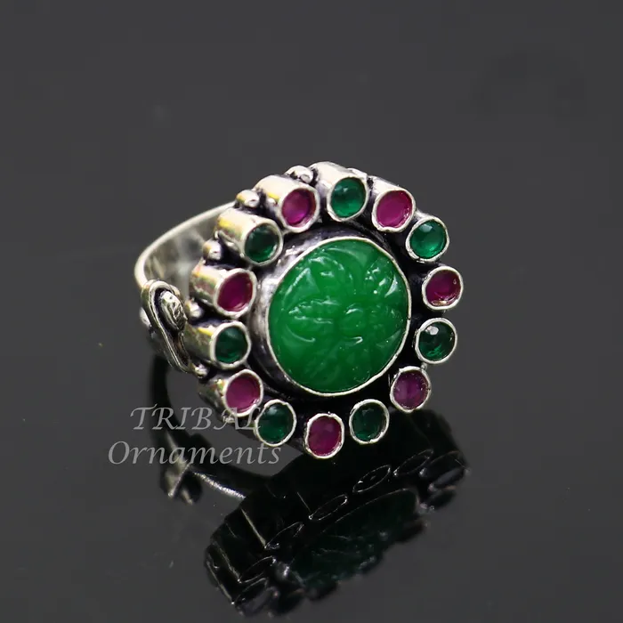 TRIBAL ORNAMENTS Rings Modern cultural fashionable green and red stone 925 sterling silver adjustable ring best gift for hergirls charming jewelry india sr356 TRIBAL ORNAMENTS Rings Modern cultural fashionable green and red stone 925 sterling silver adjustable ring best gift for hergirls charming jewelry india sr356