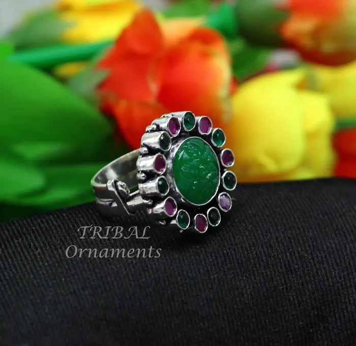 TRIBAL ORNAMENTS Rings Modern cultural fashionable green and red stone 925 sterling silver adjustable ring best gift for hergirls charming jewelry india sr356 TRIBAL ORNAMENTS Rings Modern cultural fashionable green and red stone 925 sterling silver adjustable ring best gift for hergirls charming jewelry india sr356