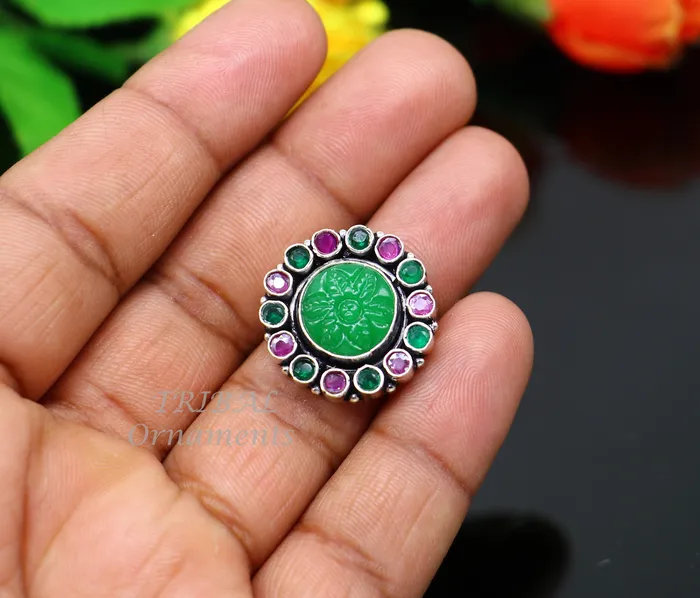 TRIBAL ORNAMENTS Rings Modern cultural fashionable green and red stone 925 sterling silver adjustable ring best gift for hergirls charming jewelry india sr356 TRIBAL ORNAMENTS Rings Modern cultural fashionable green and red stone 925 sterling silver adjustable ring best gift for hergirls charming jewelry india sr356