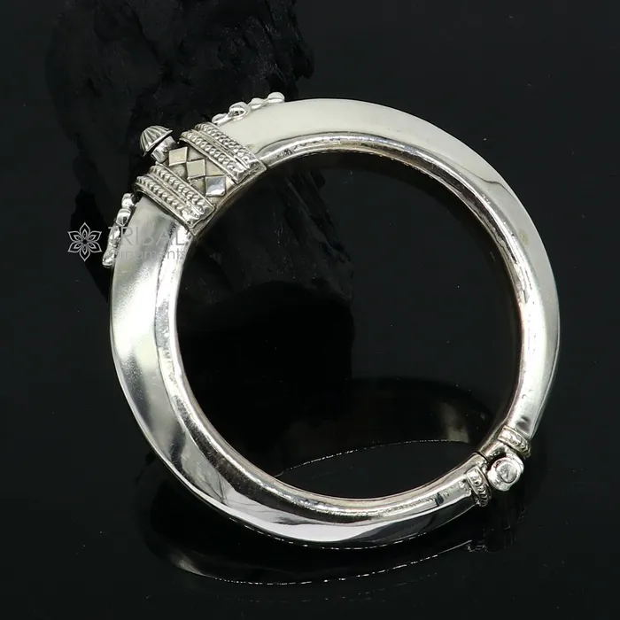 Unique vintage design 925 sterling silver vintage plain design handmade bangle bracelet kada cuff bracelet ethnic Banjara jewelry nsk732 TRIBAL ORNAMENTS Bracelets Unique vintage design 925 sterling silver vintage plain design handmade bangle bracelet kada cuff bracelet ethnic Banjara jewelry nsk732 TRIBAL ORNAMENTS Bracelets