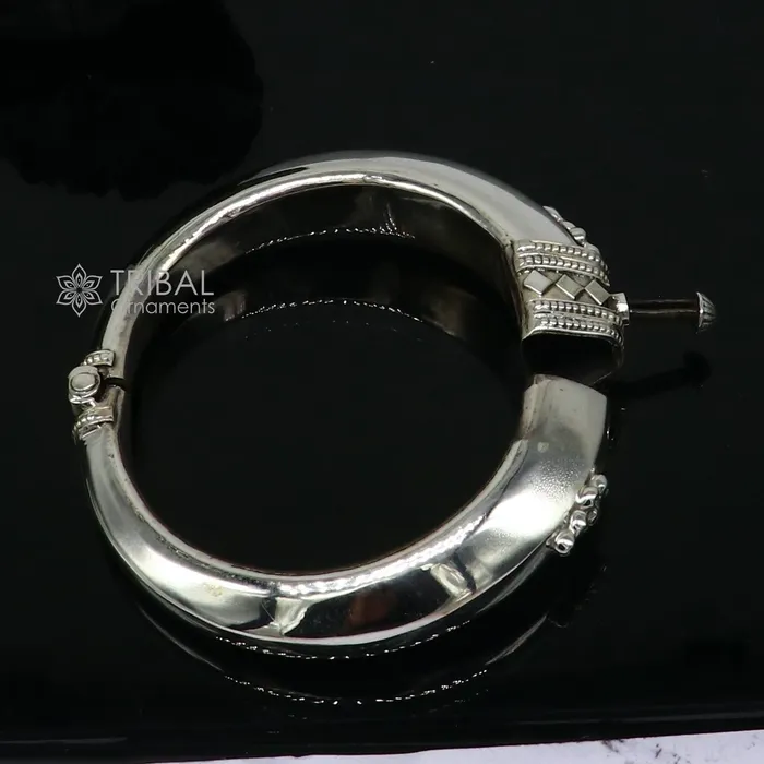 Unique vintage design 925 sterling silver vintage plain design handmade bangle bracelet kada cuff bracelet ethnic Banjara jewelry nsk732 TRIBAL ORNAMENTS Bracelets Unique vintage design 925 sterling silver vintage plain design handmade bangle bracelet kada cuff bracelet ethnic Banjara jewelry nsk732 TRIBAL ORNAMENTS Bracelets
